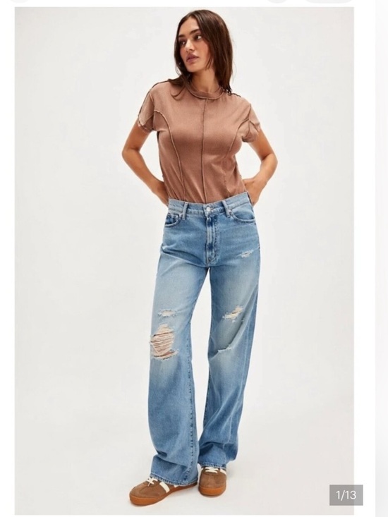 MOTHER Denim - MOTHER Light Blue Distressed Wide-Leg Jeans Lil’ Dodger Sneak
